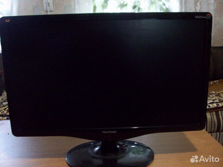 Монитор 24 дюйма