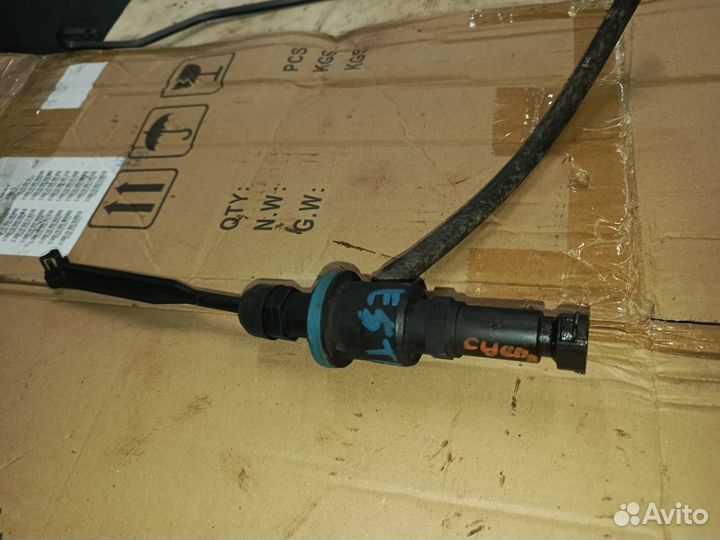 Главный цилиндр сцепления LADA Vesta Cross