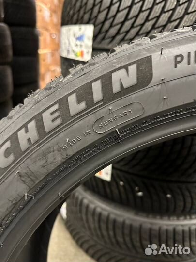 Michelin Pilot Alpin 5 SUV 245/45 R21 104V