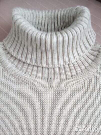 Продам свитер мужской