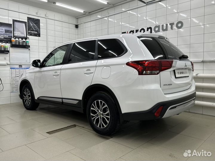 Mitsubishi Outlander 2.0 CVT, 2020, 23 915 км