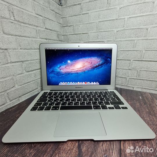 Apple MacBook Air 11 2011 core i7