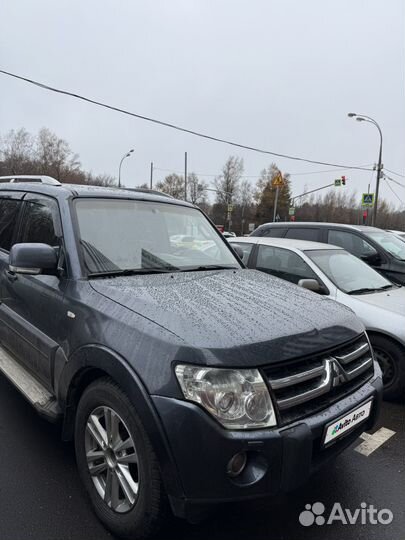 Mitsubishi Pajero 3.2 AT, 2008, 365 700 км