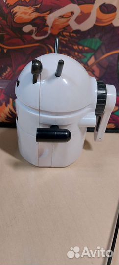 Механическая точилка для карандашей