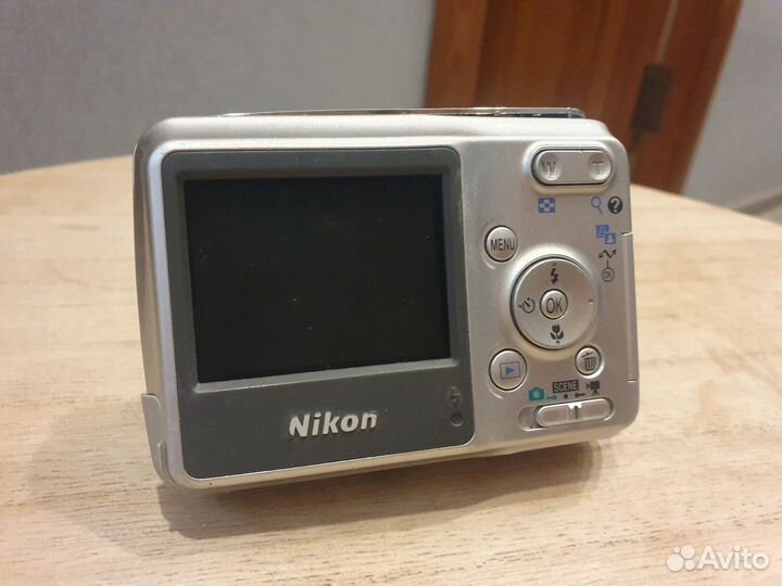 Фотоаппарат Nikon Coolpix L3