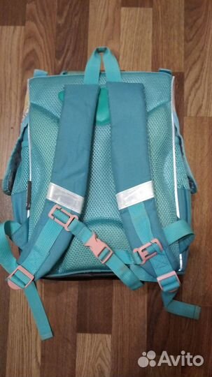 Школьный рюкзак