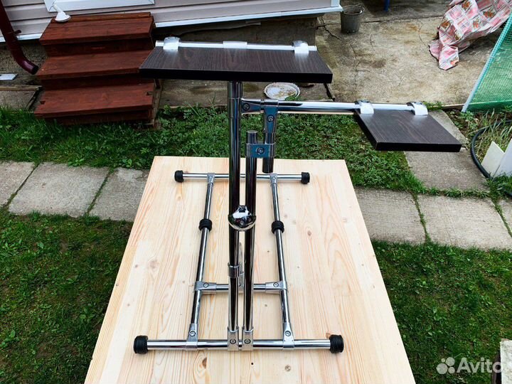 Стойка для игрового руля