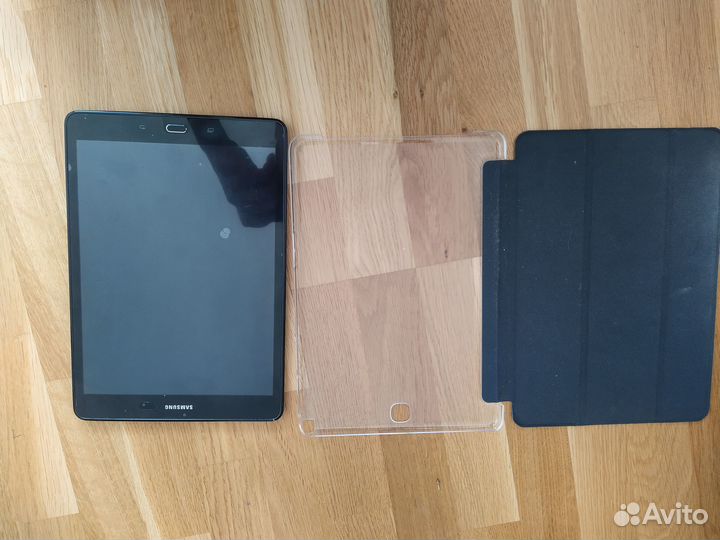 Планшет Samsung Galaxy Tab