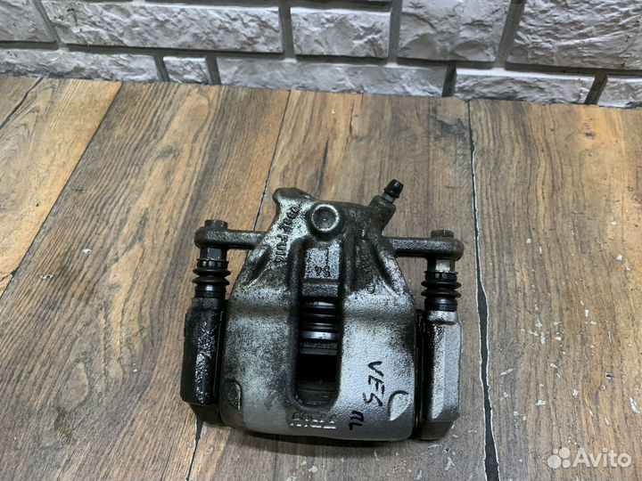 LADA Vesta Суппорт тормозной передний LH RH