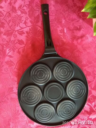 Сковорода для оладьев, яичницы, панкейков