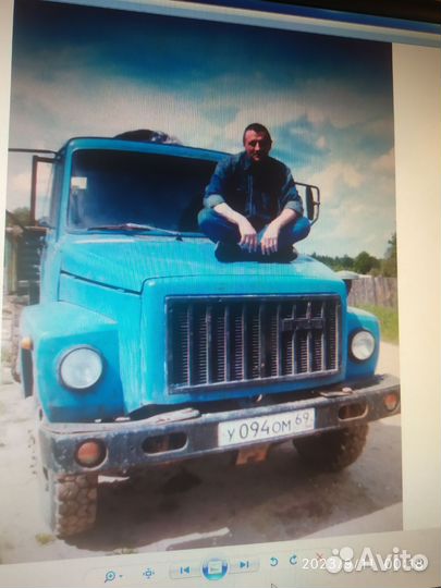 Лобовое стекло Газон