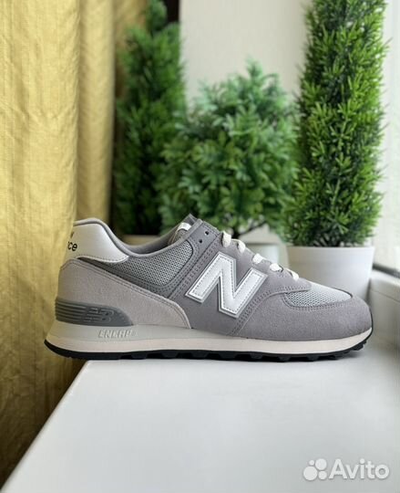 New Balance 574 р.43 (28 см) оригинал