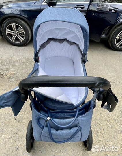 Продаю детскую коляску 2 в 1