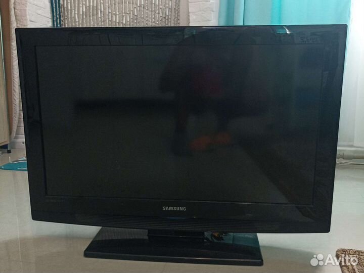 Продаю телевизор Samsung