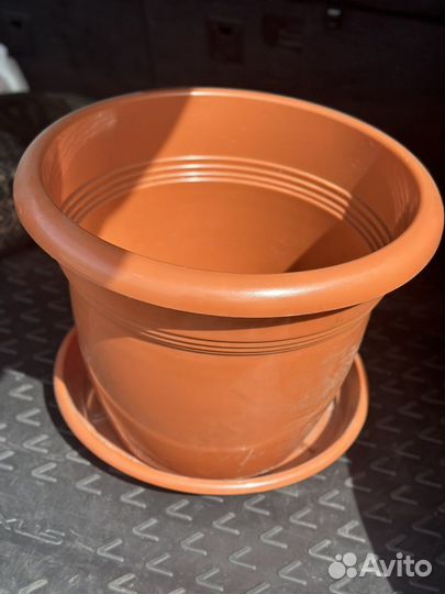 Горшок для цветов