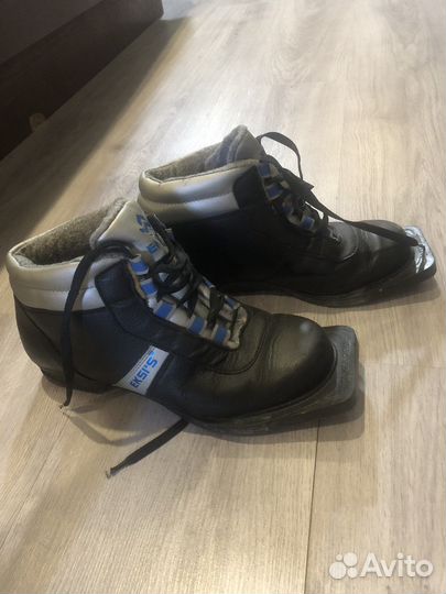 Лыжные ботинки 37 размер