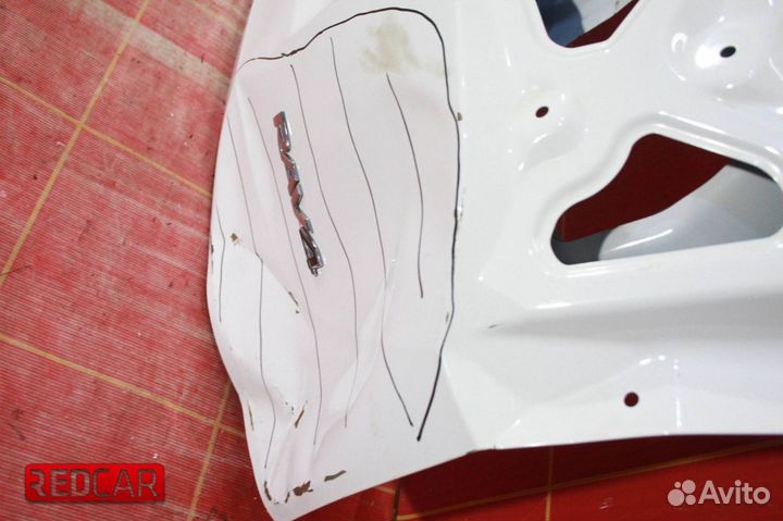 Крышка багажника под камеру и электропривод Toyota