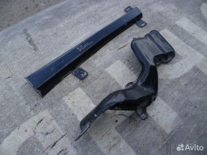 Фольксваген Туарег нф Защита топливных трубок