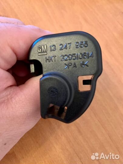 Крышка клеммы акб Opel Corsa D 13247966