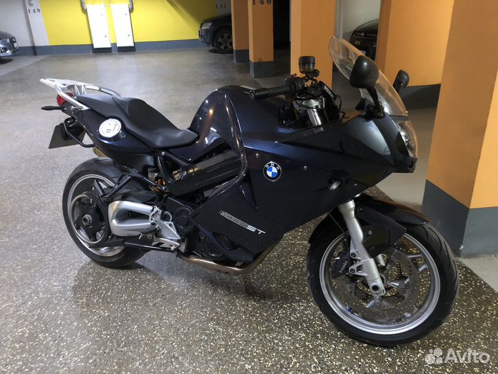 BMW F800ST