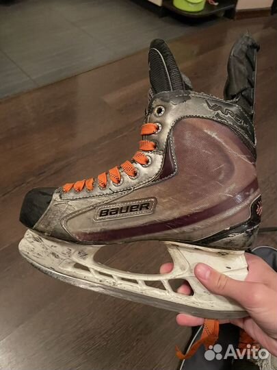 Хоккейные коньки bauer vapor x60