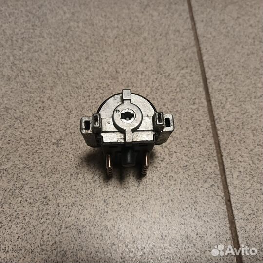 Контактная группа зажигания Saab 9000 (новая)