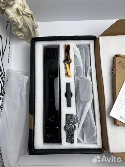 Умный дверной замок