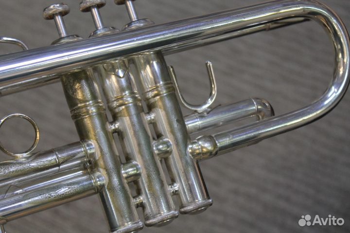 Труба Bach Stradivarius 37