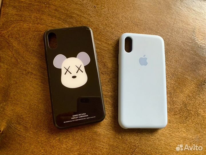 Чехлы на iPhone 10