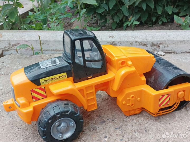 Каток дорожный игрушечный