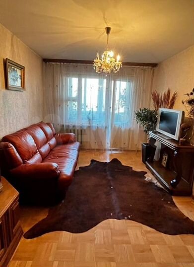 2-к. квартира, 52 м², 5/9 эт.