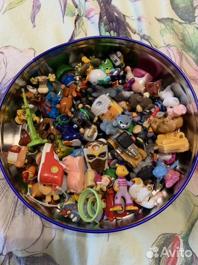 Игрушки из киндера 90х