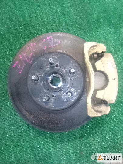 Ступица передняя правая toyota wish