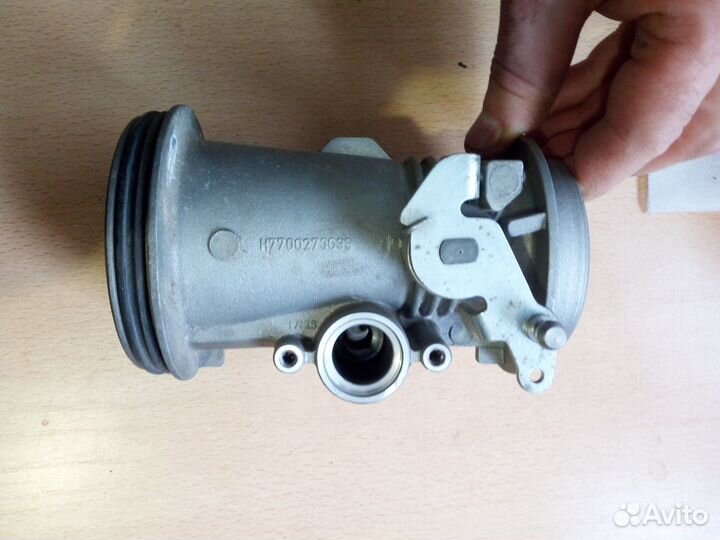 Дроссельная заслонка Renault Logan