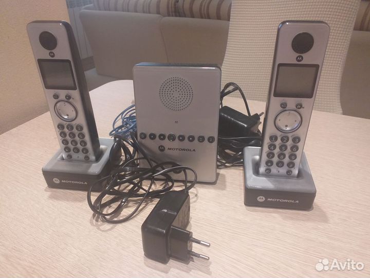 Радиотелефон Motorola
