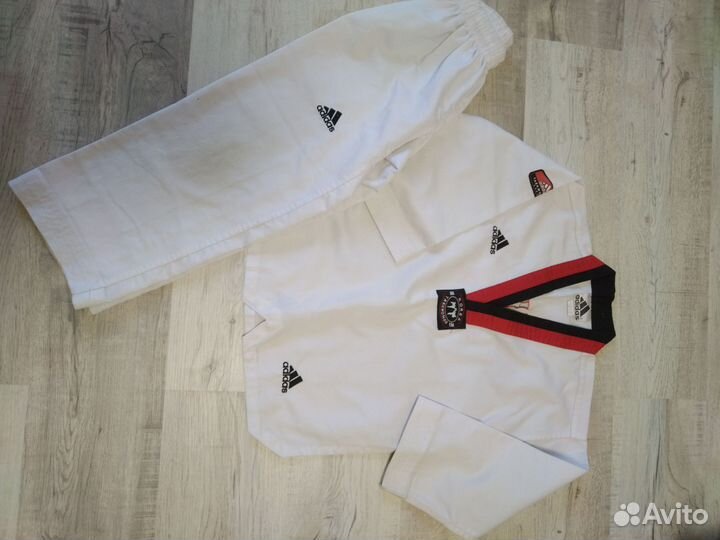 Добок для тхэквондо 130