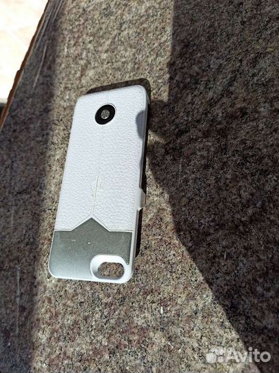 Чехол- зарядка для iPhone 5s