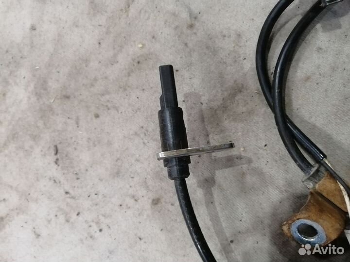 Датчик ABS задний правый для Suzuki Grand Vitara 2