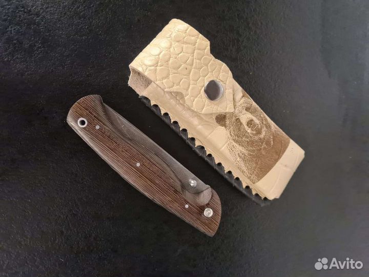 Большой складной нож из дамасской стали