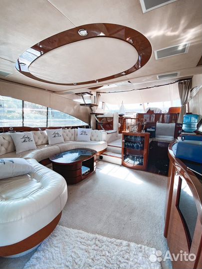 Аренда большой яхты, катера с капитаном