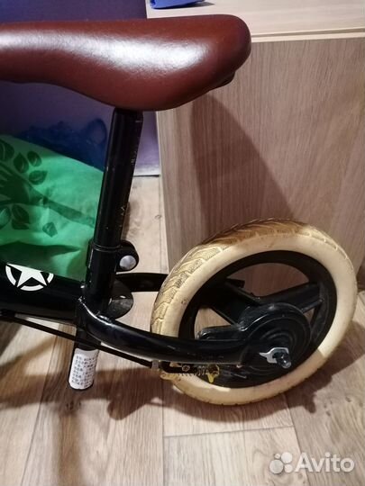 Продам беговел btwin Декатлон