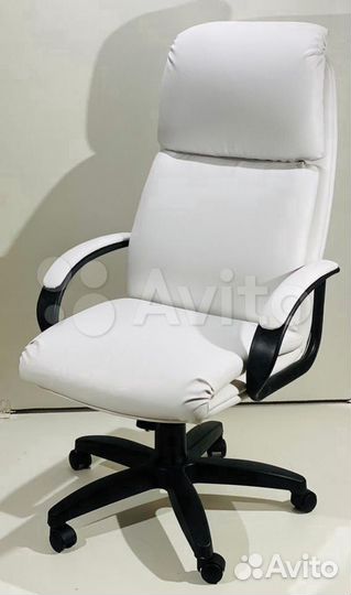 Компьютерное кресло
