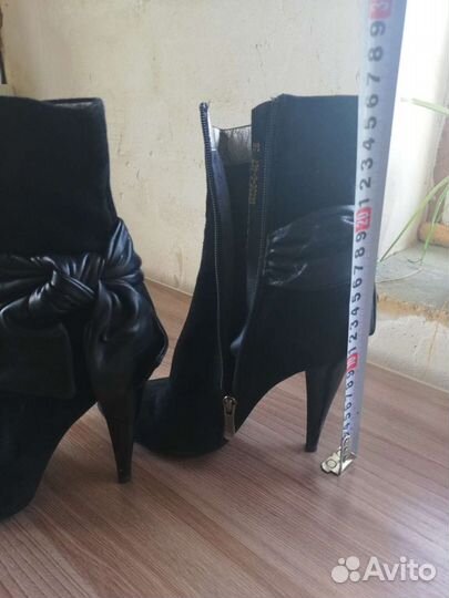 Полусапожки замшевые Holissy 38 размер