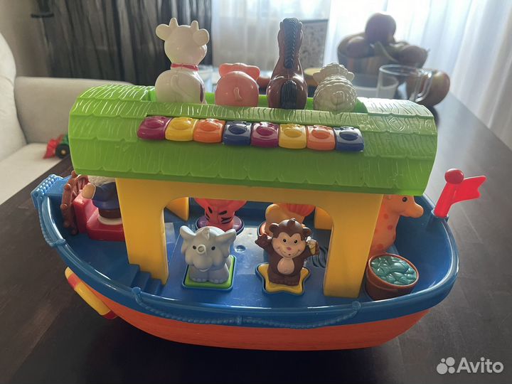 Развивающая игрушка Ноев ковчег