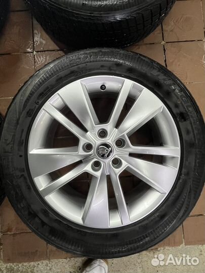 Зимние колеса Skoda R18 Оригинал