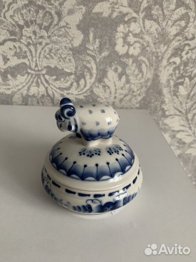 Шкатулка для хранения украшений