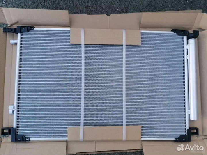 Радиатор кондиционера Toyota Rav4