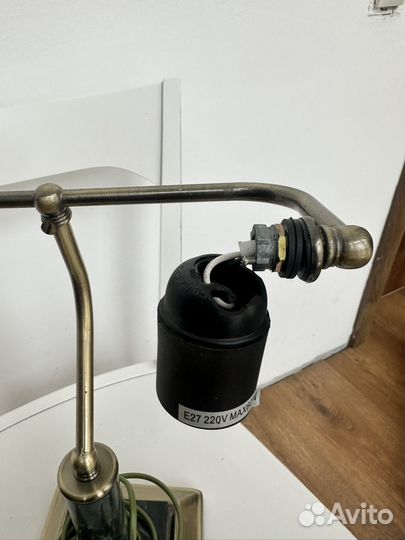 Лампа настольная змеевик