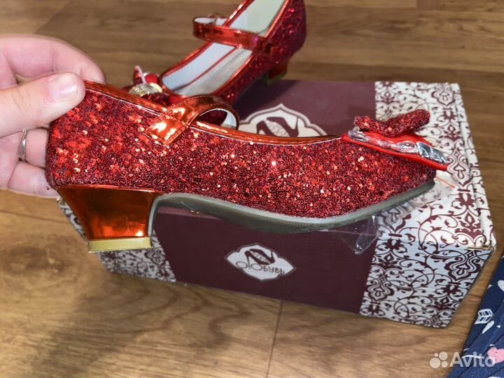 Туфли для девочки