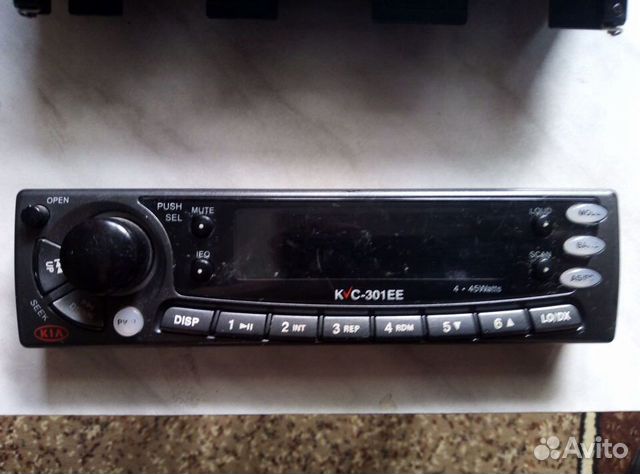 Кассетная автомагнитола KIA